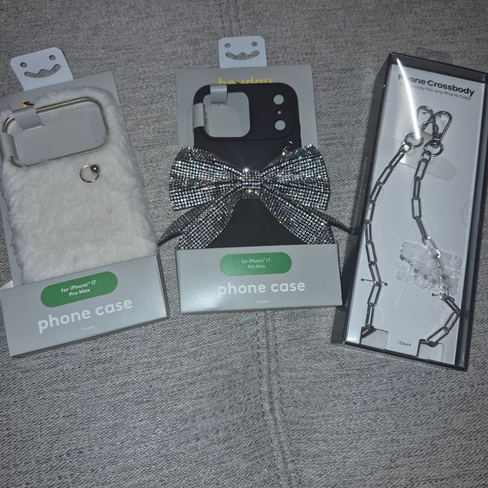 Heyday iPhone 17 Pro Max Case Bundle White Faux Fur Rhinestone Bow Silver Chain